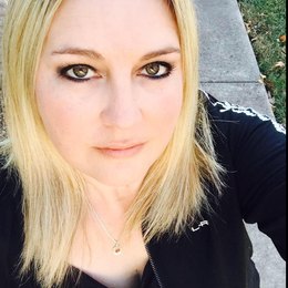 Mia Richards - Broker/Owner in Blountville, TN