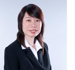 Vivian Zhu in South Pasadena, CA