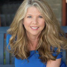 Debora Wardlow in Scottsdale, AZ