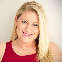 Mary Sweeney - Agent in Libertyville, IL