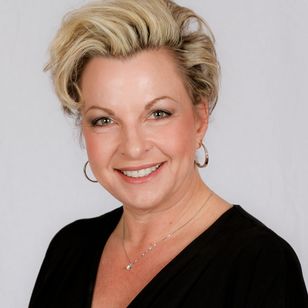 Denise H Seinturier - Realtor in Upland, CA