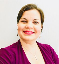 Tania Mena