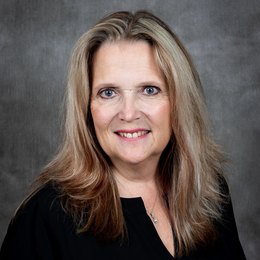 Teresa Johnson - Broker in Topeka, KS