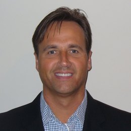 Derek Slone - Agent in Westlake, OH