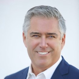 Todd Simons in Beverly Hills, CA