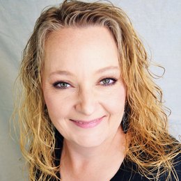 Margaret Wilcox in Athens, TN
