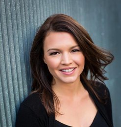 Siona Starr Sireno - Managing Broker in Stillwater, MN