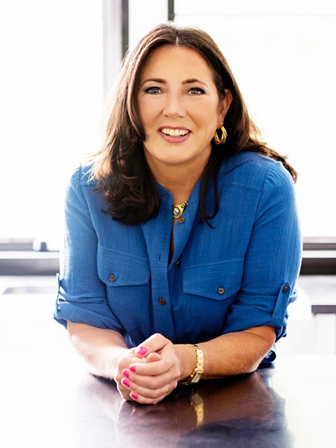 Elizabeth Mead - Real Estate Salesperson in Locust Valley, NY