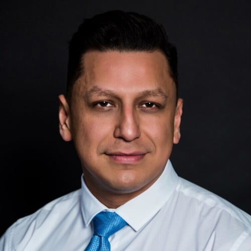 Sebastian Ulloa - Insurance Broker in Los Angeles, CA