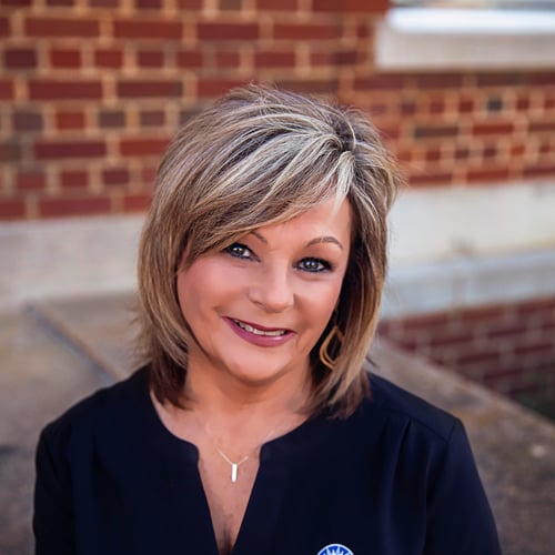 Glenda Lee in Pittsburg, TX