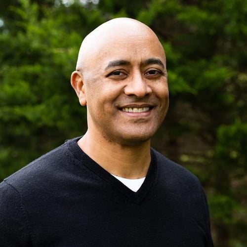 Roderick Garro in Hendersonville, TN