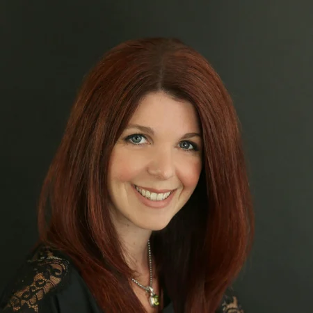 Maria Zinerco - Allstate Insurance Agent  in Lindenhurst, NY