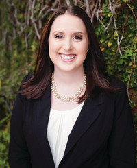 Maggie Robinson - Insurance Agent