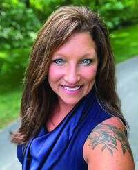 Gwen Szmania - Insurance Agent in Holland, OH