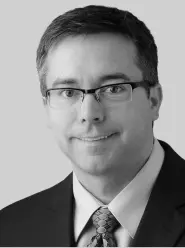 Paul H Peterson - Podiatrist in Blaine, MN