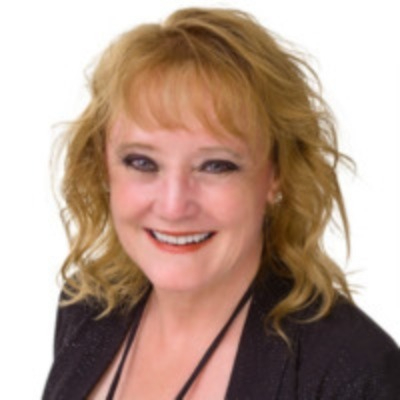Jennifer Broom Benesch - Envoy Mortgage - Loan Originator | NMLS # 520747