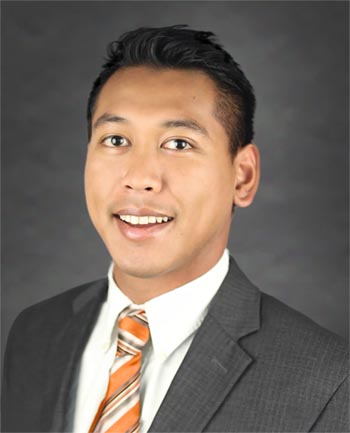 Roman Tanjuakio at CrossCountry Mortgage - Mortgage Consultant | NMLS #1225755