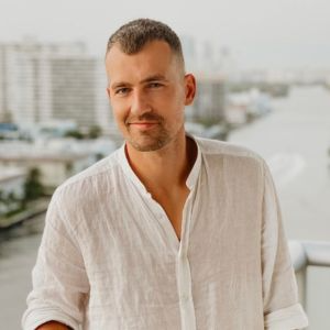 Andrii Chekorskyi - Mortgage Banker